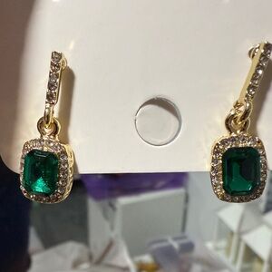 Elegant Gold and Green Drop Earrings